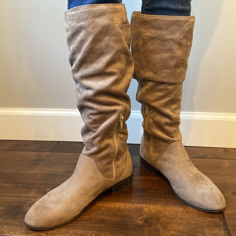 Kelly & Katie Women’s Suede Lilyana Slouchy Tall Boots in Taupe, Size 10